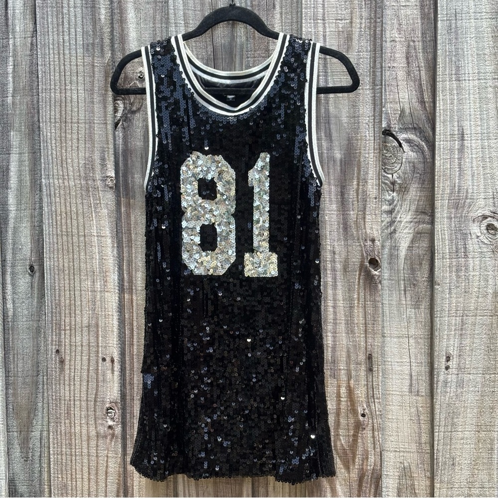 Guess Women’s NWOT Small Tank Dress Black Sequined Metallic Sparkly